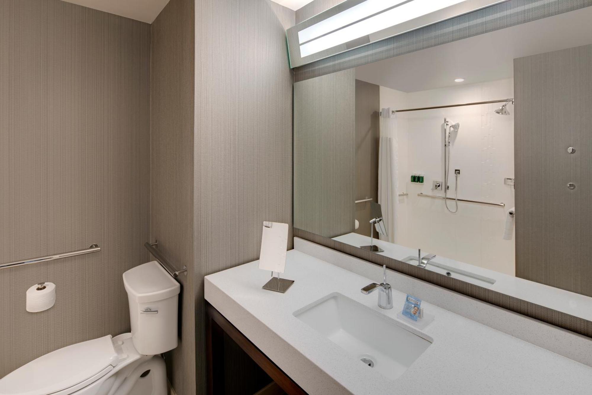 Courtyard By Marriott Atlanta Vinings/Galleria Smyrna Extérieur photo