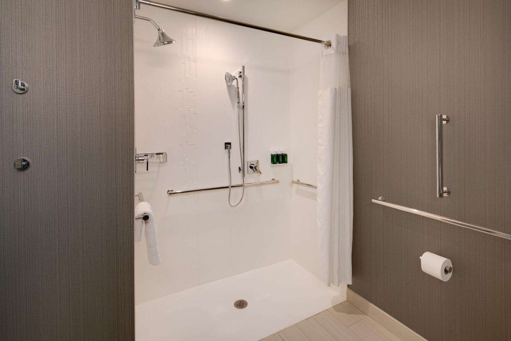 Courtyard By Marriott Atlanta Vinings/Galleria Smyrna Extérieur photo