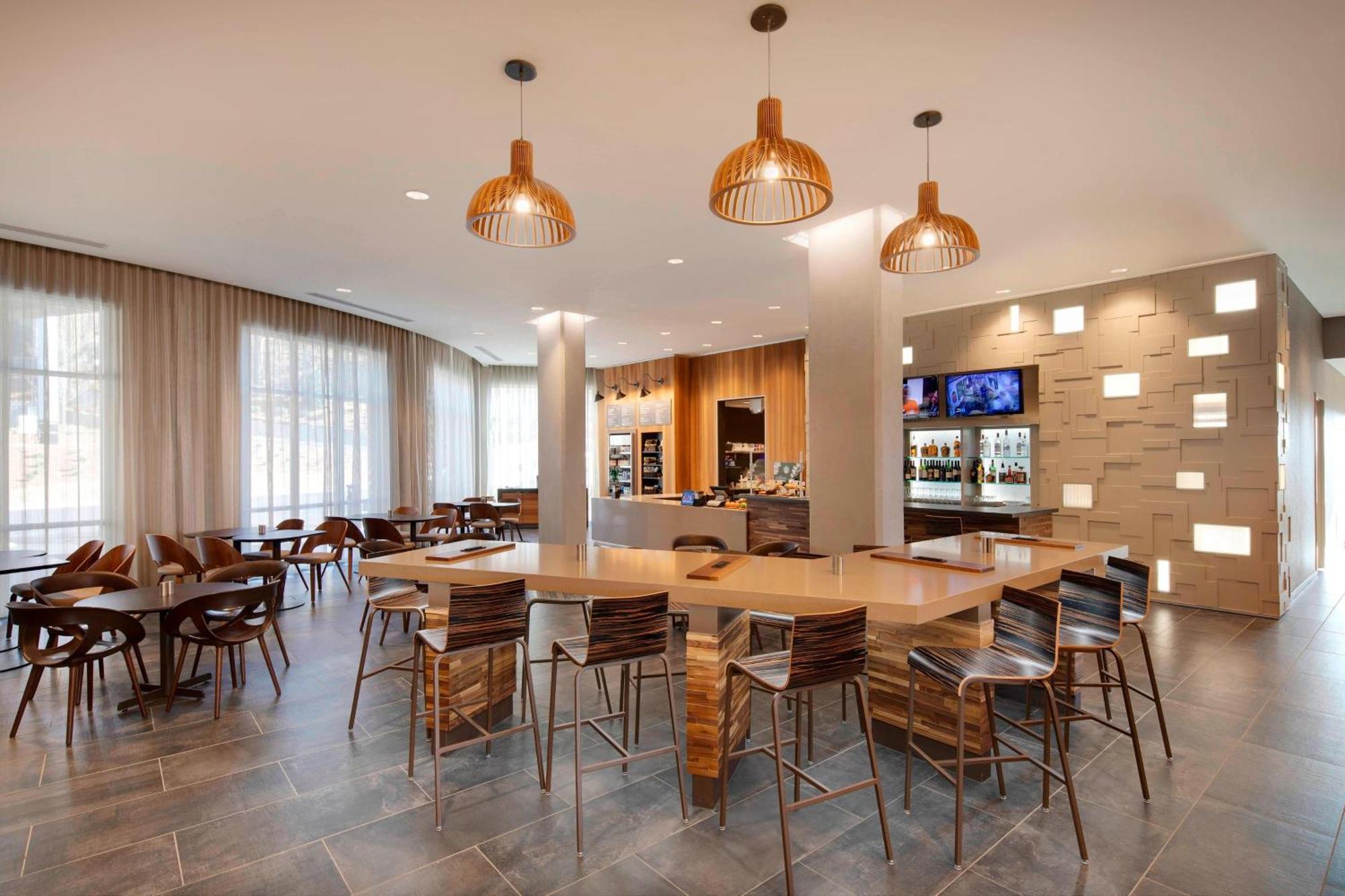 Courtyard By Marriott Atlanta Vinings/Galleria Smyrna Extérieur photo