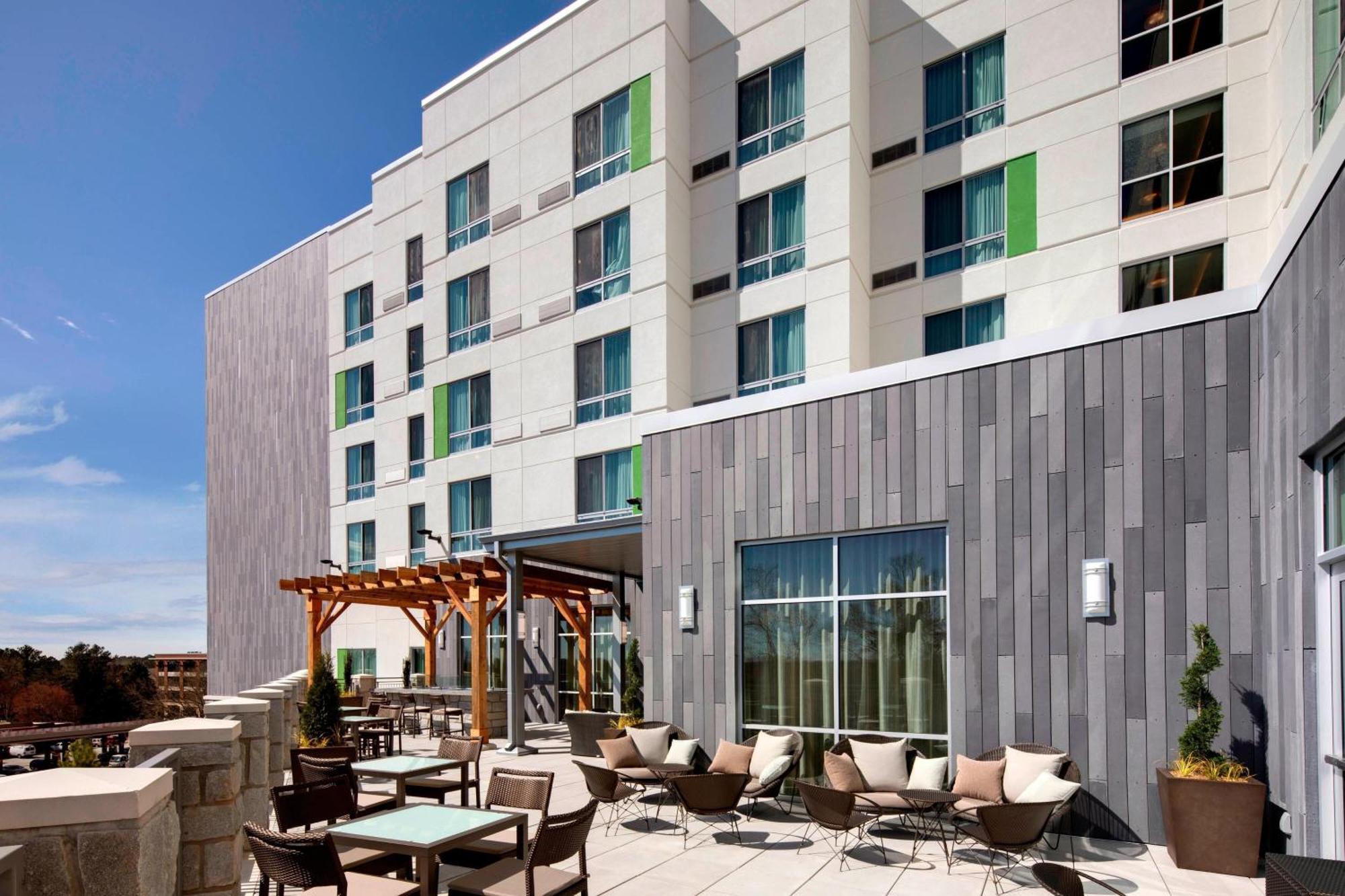 Courtyard By Marriott Atlanta Vinings/Galleria Smyrna Extérieur photo