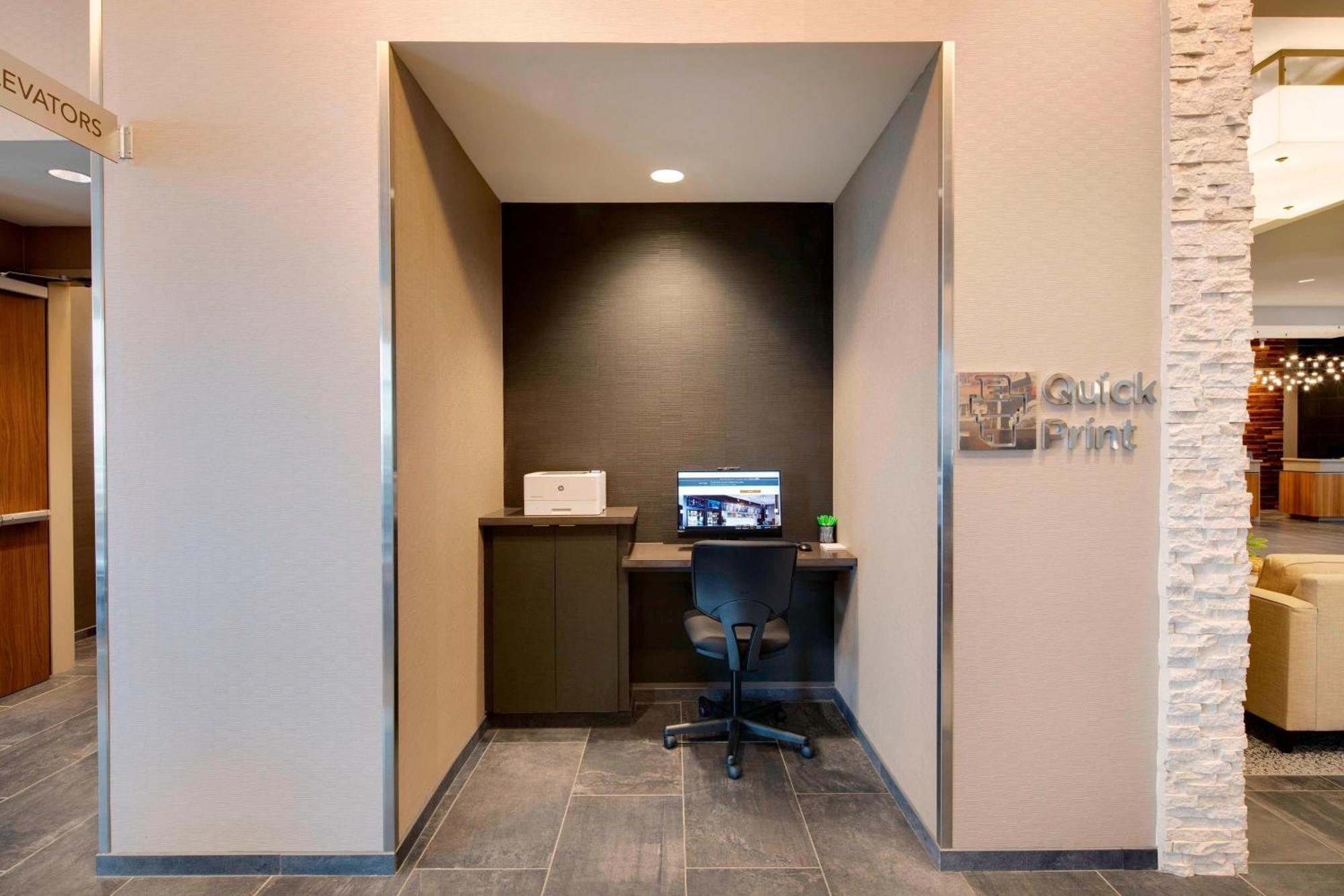 Courtyard By Marriott Atlanta Vinings/Galleria Smyrna Extérieur photo