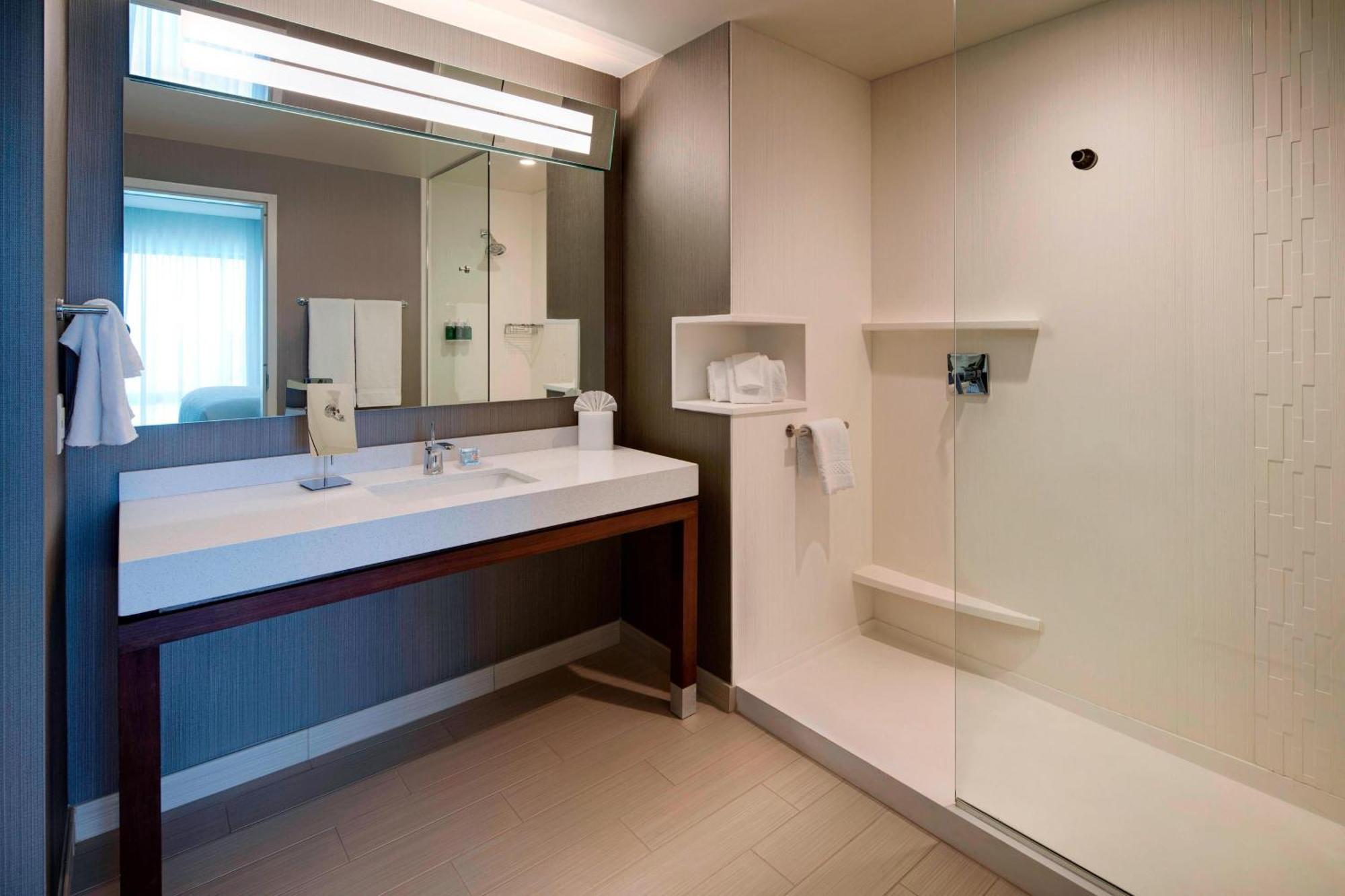 Courtyard By Marriott Atlanta Vinings/Galleria Smyrna Extérieur photo