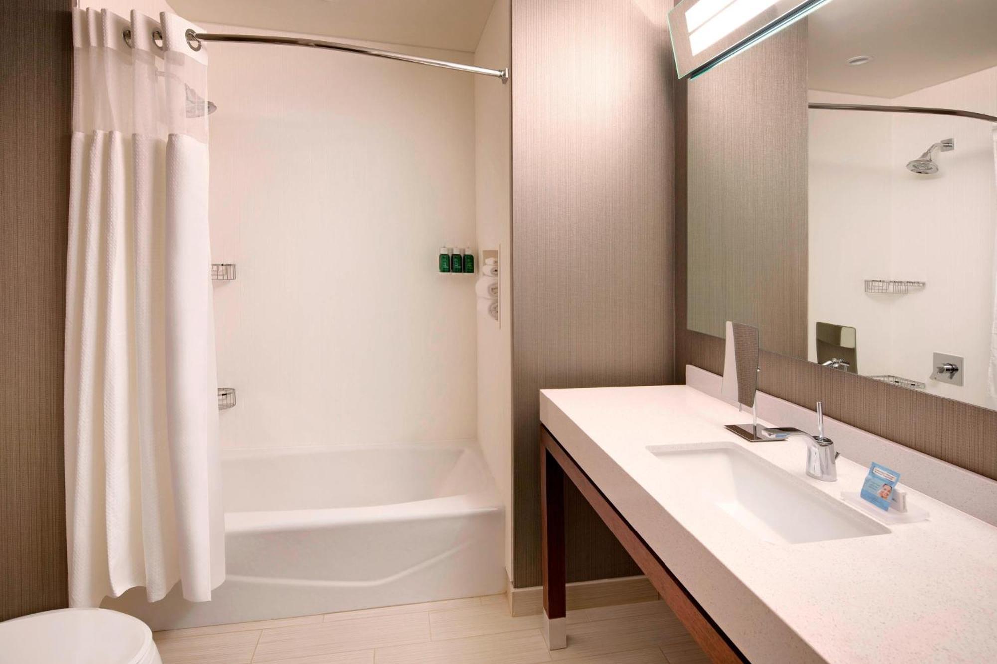 Courtyard By Marriott Atlanta Vinings/Galleria Smyrna Extérieur photo