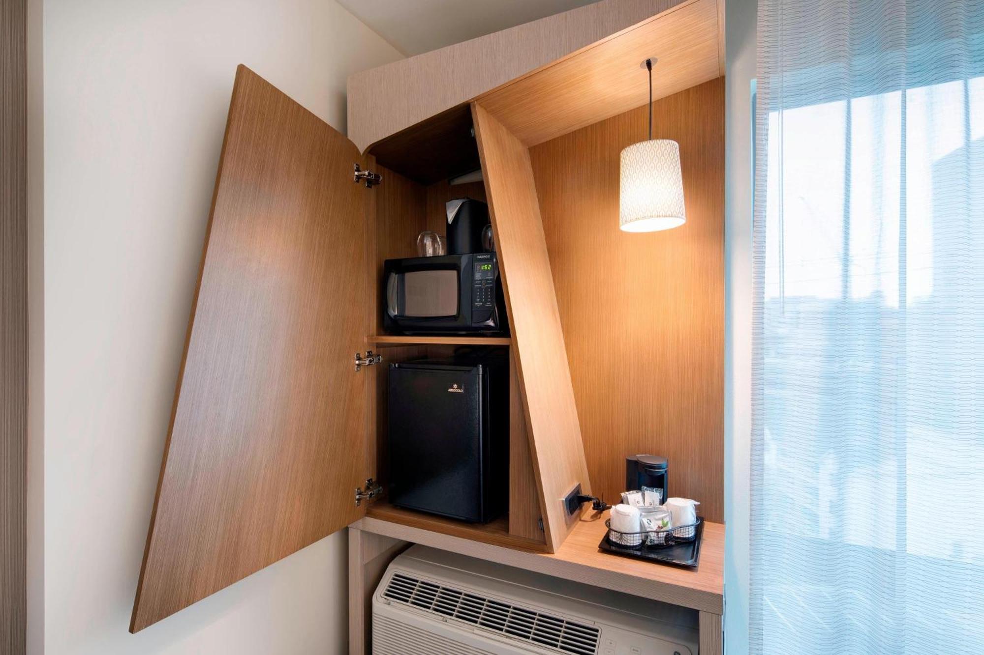 Courtyard By Marriott Atlanta Vinings/Galleria Smyrna Extérieur photo